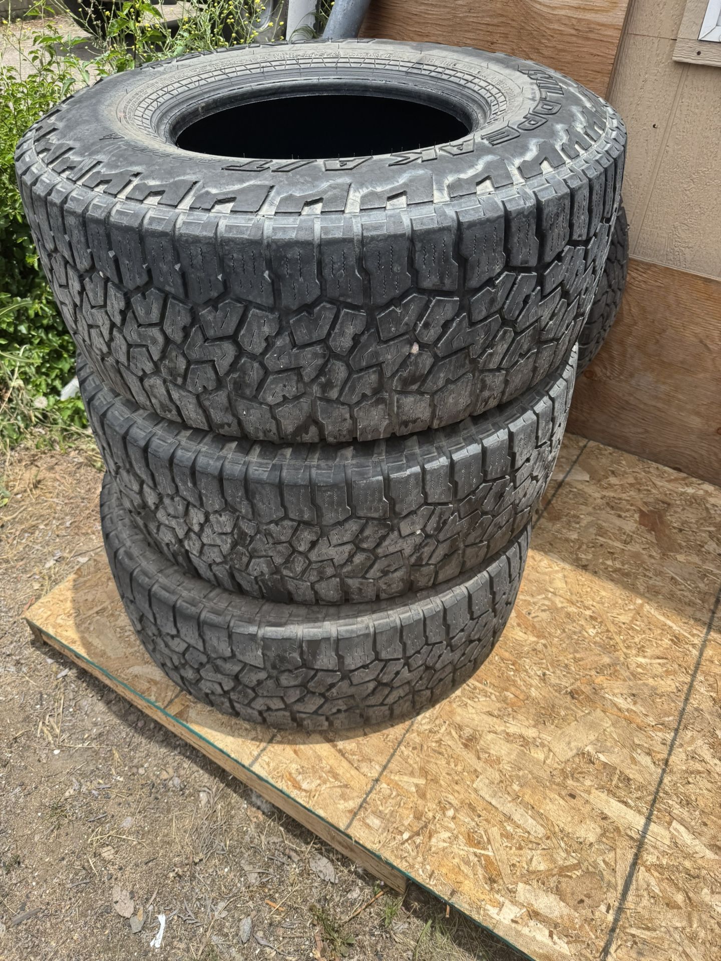 Falken Wild peak AT3 tires