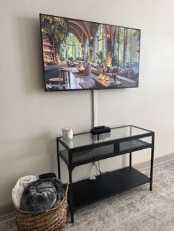 55" Toshiba 4K Smart Fire TV +Roku Sound Bar+ Wall Mount Included! 📺