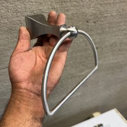 Towel Holder 