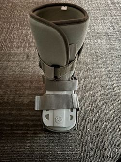 Breg foot brace