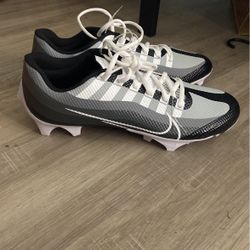 cleats 