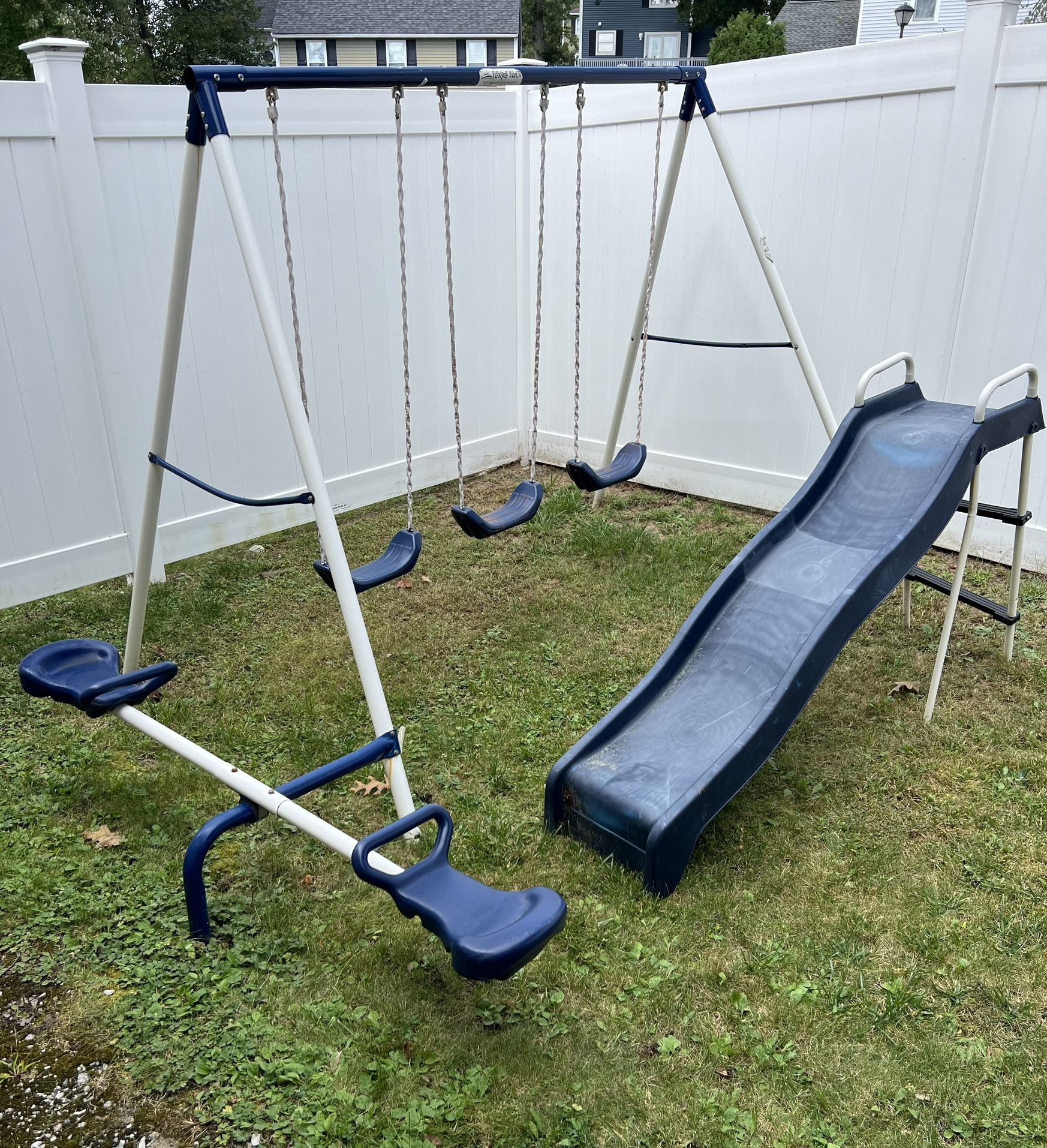 Kids Swing Set