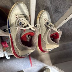 Jordan 3 International Flight size 10