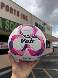 Nuevos Balones de Soccer Voit