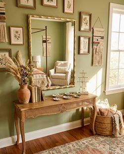 🌟 Stunning Faux Bamboo Wall Mirror 🌟