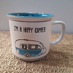 "I'M A HAPPY CAMPER" MUG