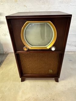 Vintage motorola porthole tube tv