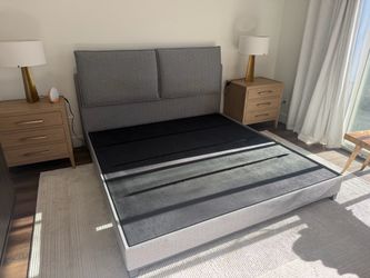 TRICA NEST PLATFORM BED - KING
