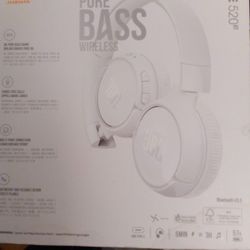 JBL  Tune 520 BT Wireless Head Phones