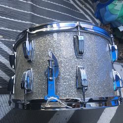 Ludwig One Ply Radioking 8 X 14” Snare Drum