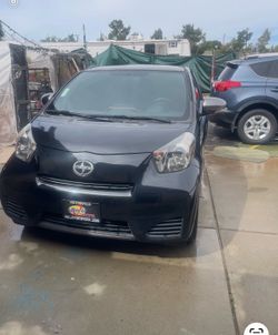 2012 scion iq