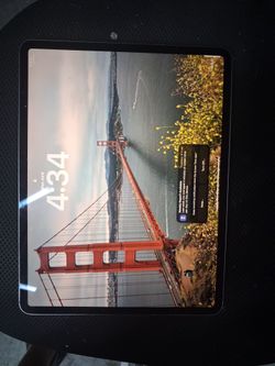 Unlocked m3 apple ipad air 13inch big screen