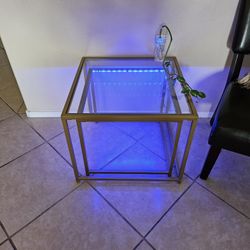 Set of 2 Modern Glass Nesting Coffee Tables Gold Set of 2 Modern Glass Nesting Coffee Tables Gold  With LED Light 