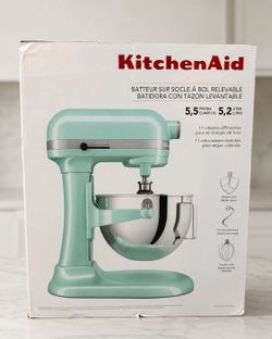 NEW SEALED KitchenAid Classic 5.5qt Stand Mixer Green
