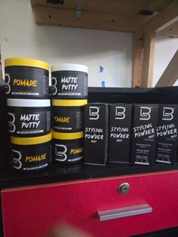 L3VEL 3 Pomades and styling powder