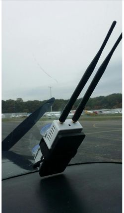 Stratux ADS-B Receiver Aviation Weather and Traffic – Unit and Antennas Only