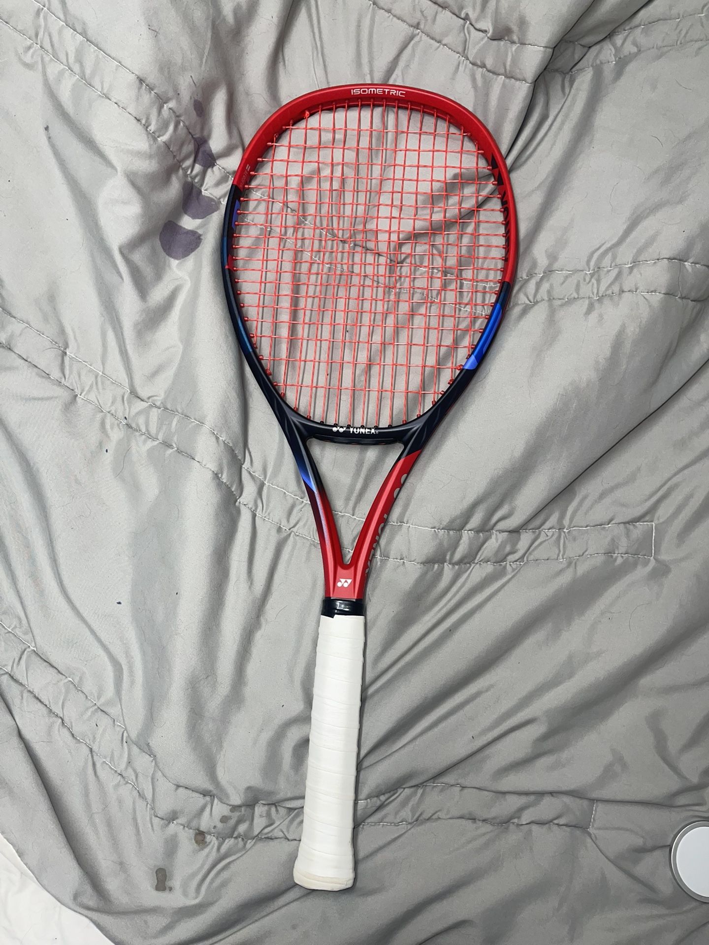 Brand New Yonex VCORE 100 Tennis Racket – 300g / 10.6oz – 100in² Head