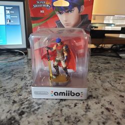Ike Amiibo