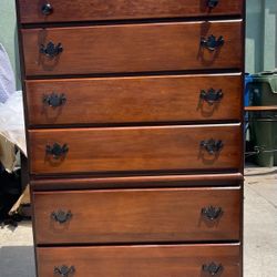 Wooden 6 Drawer Dresser