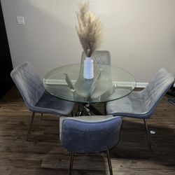 Glass Dinning Room Table
