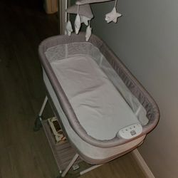 Newborn Bassinet