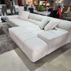 Modern sectional sofas!  More Inventory and Special Deals at BetterHomeFurnitures.com! 