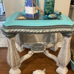 Pretty Sofa Table 