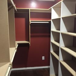 Closets pantry’s Shelves 