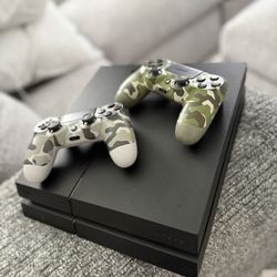 Play Station 4 Slim 