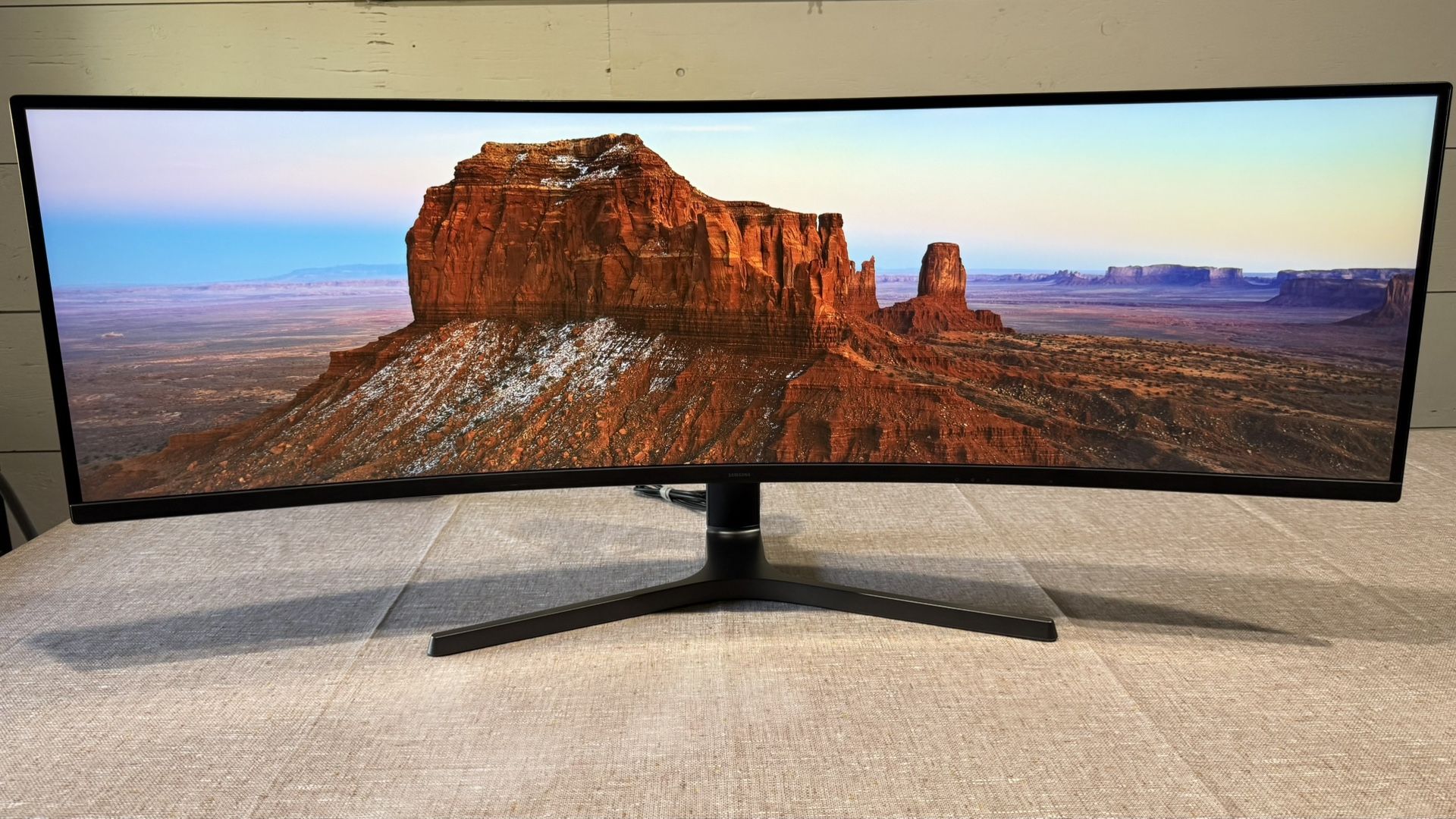Samsung Odyssey 49" Monitor