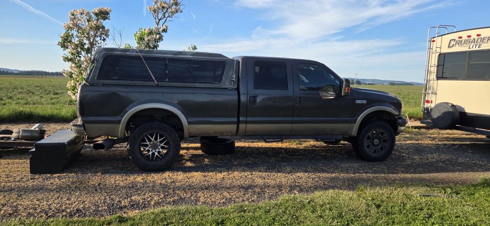05 Ford F350