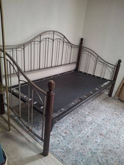 Day Bed