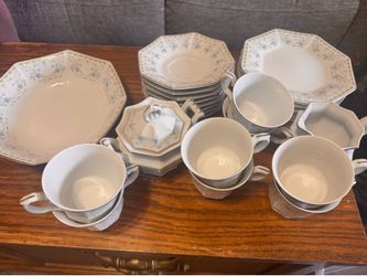 Fine porcelain chinaware - octagonal originals