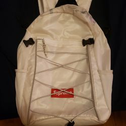 Supreme Backpack Fw17 White