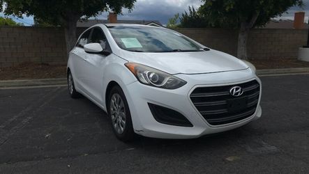 2017 Hyundai ELANTRA GT