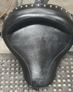 Harley-Davidson dyna seats