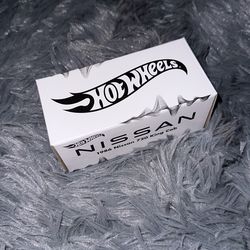 Hot Wheels 1986 Nissan 720 King Cab