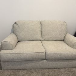 Brand New Beige Couch W/4 Pillows 