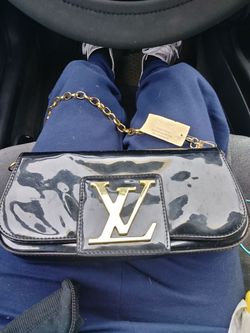 Louis Vuitton Clutch