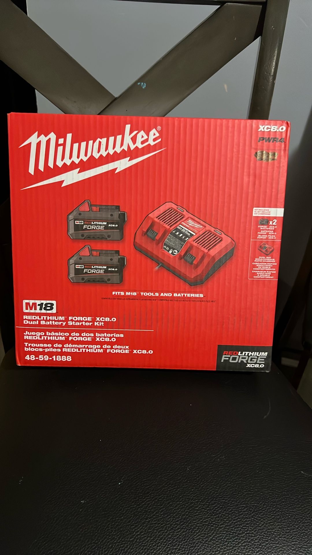 REDLITHIUM FORGE Xc8.0 Dual Battery Starter Kit