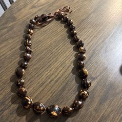 NEW Hawaiian Kukui Nut Lei Necklace Brown Tan Tiger Marbled Luau Graduation 32