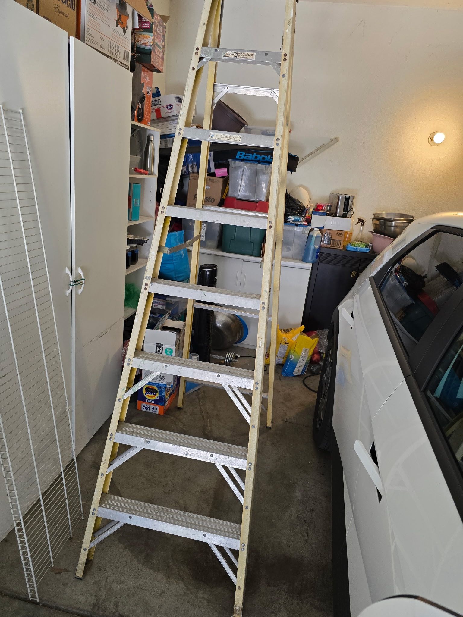 8 Feet Ladder
