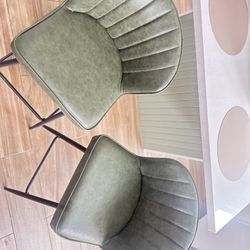 Bar Stools 