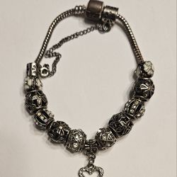 Bracelet With Crystal Heart