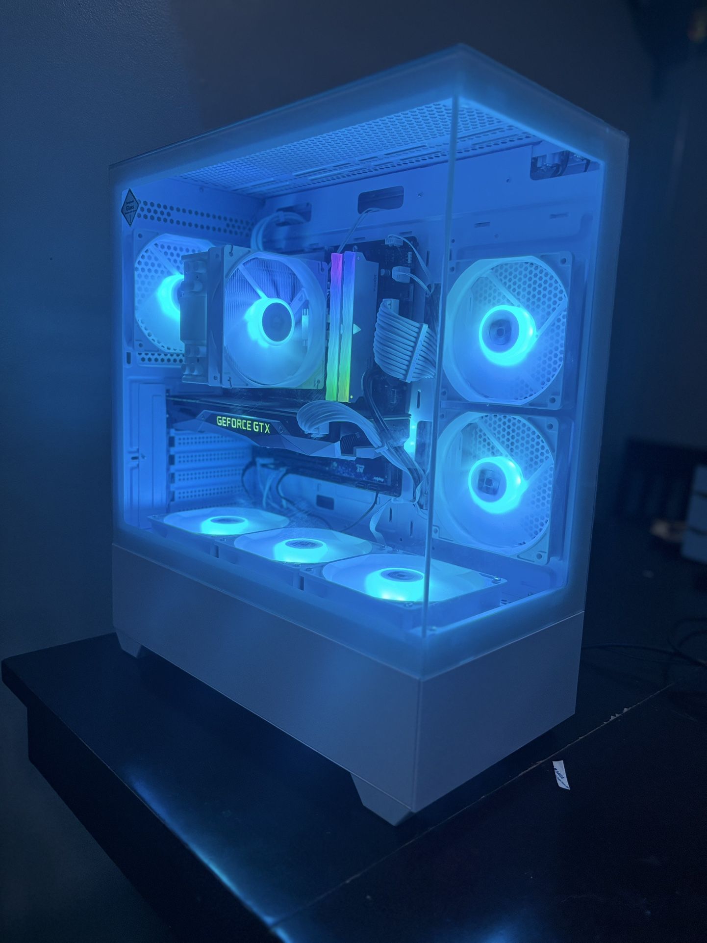 CUSTOM GAMING PC