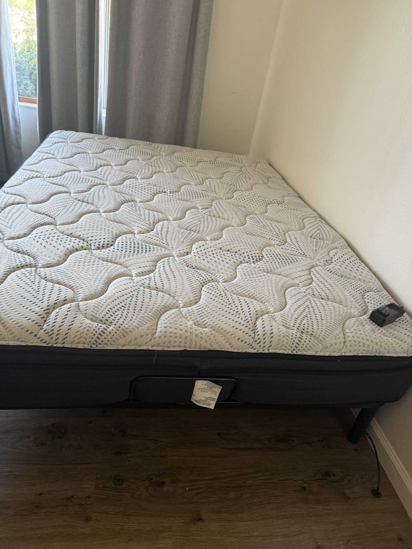 Queen bed
