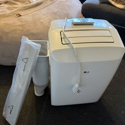LG Portable Air Conditioner 