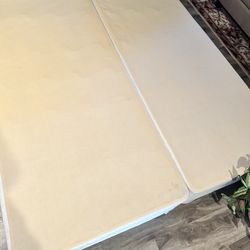 King box spring Sealy