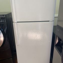 Cheap Top Freezer 