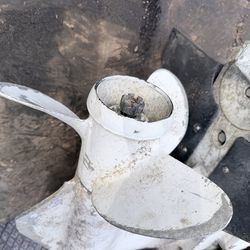 Johnson 140 boat motor